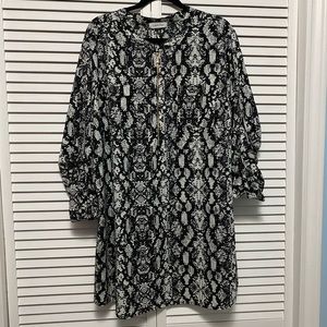 Calvin Klein Plus Snake Print Blouse size 3x